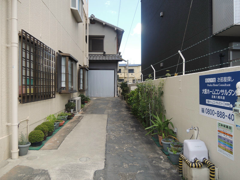 山中マンション エントランス