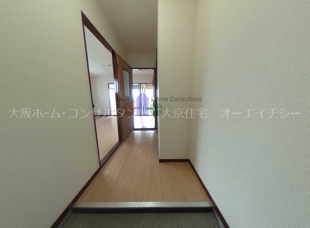 山中マンション 玄関