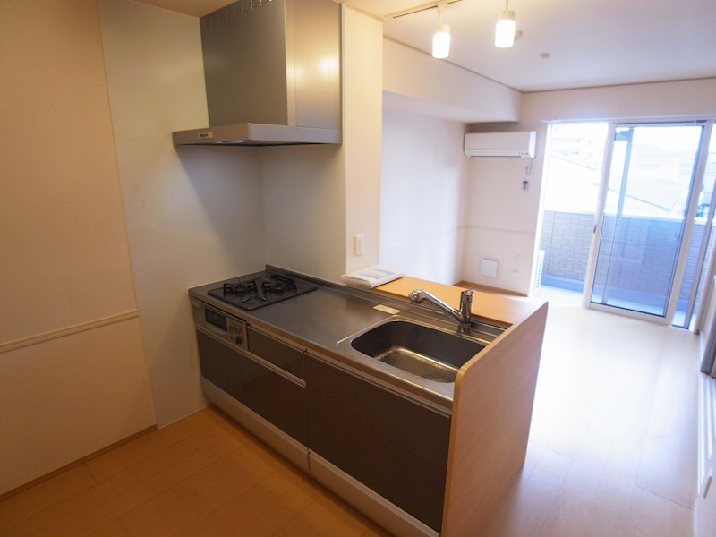パインヒルズ胡録台 キッチン