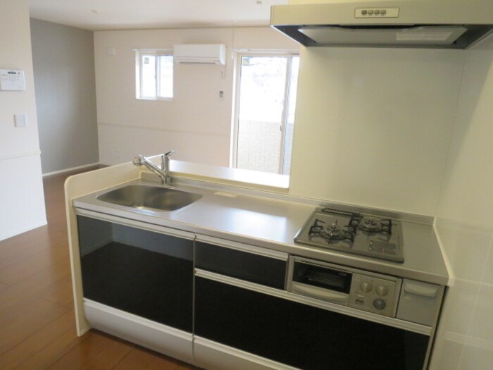 パインヒルズ胡録台 キッチン