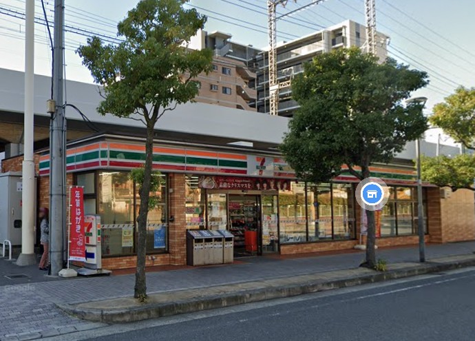 シャーメゾン　ブルーム	 コンビニ