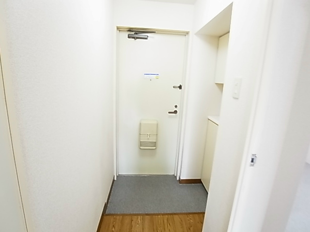 ガレット松戸元山 玄関