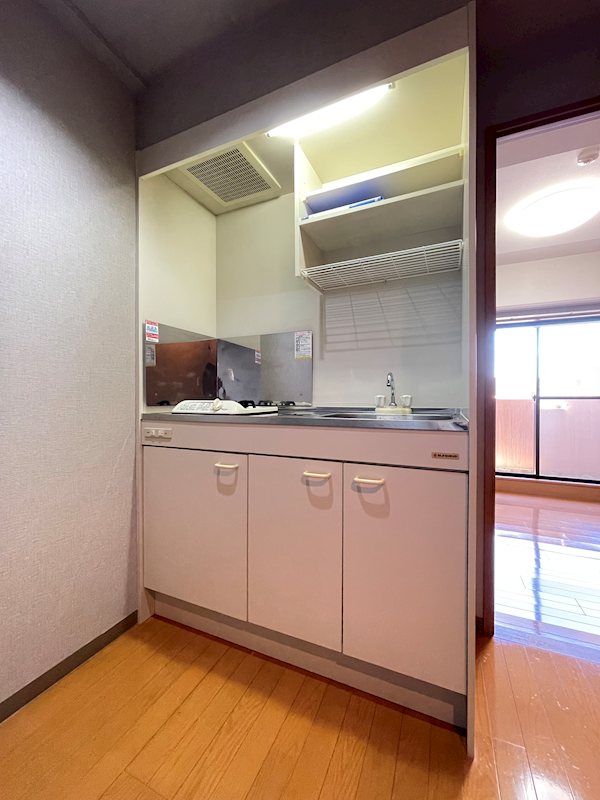 BUENA上大川前通10番町 キッチン