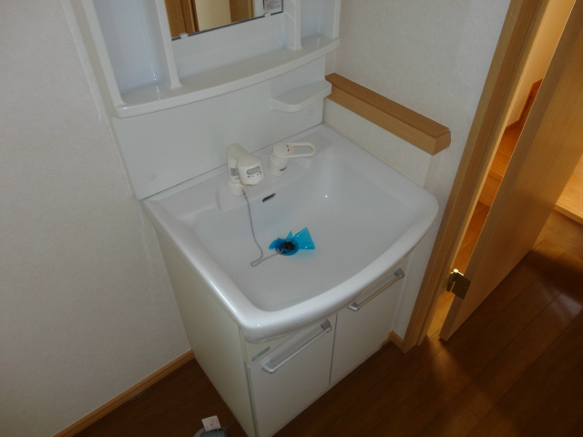長野県上田市小島 洗面所