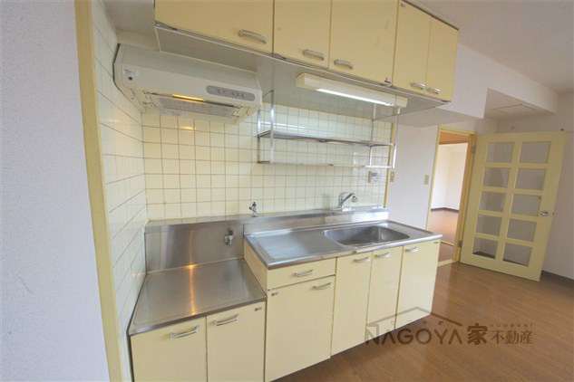 イエローハウス栄 キッチン