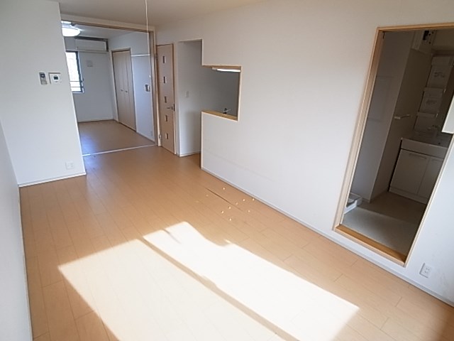 アンジュ　アルモニー リビング