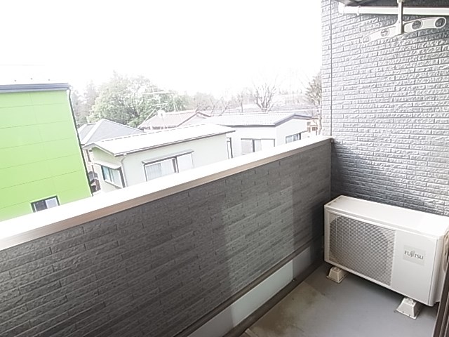 アンジュ　アルモニー ベランダ