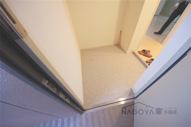 イーグルヘッド橦木 玄関