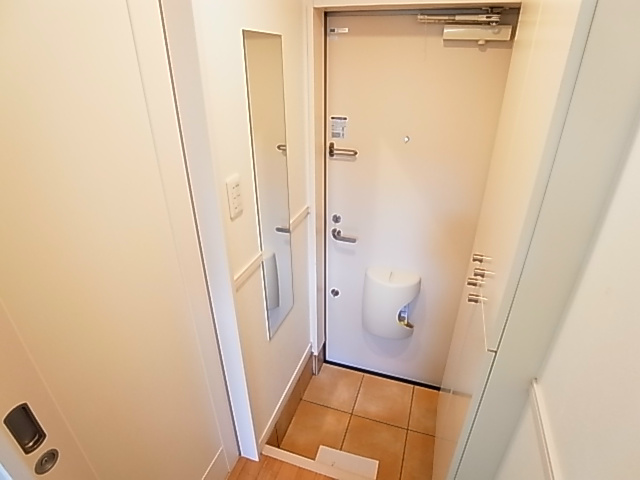 ヒューマンパレス馬橋 玄関