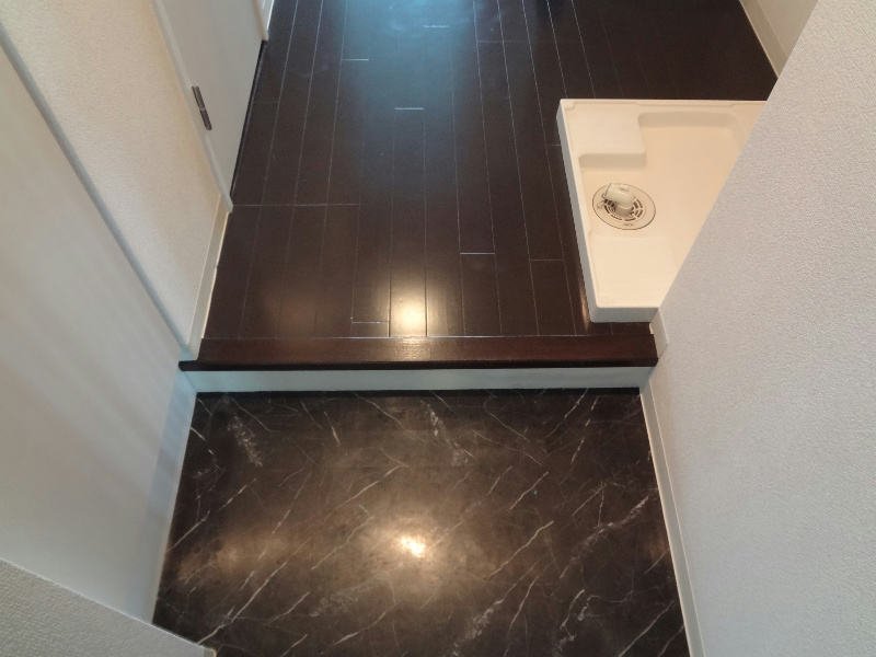 パークキューブ北松戸 玄関