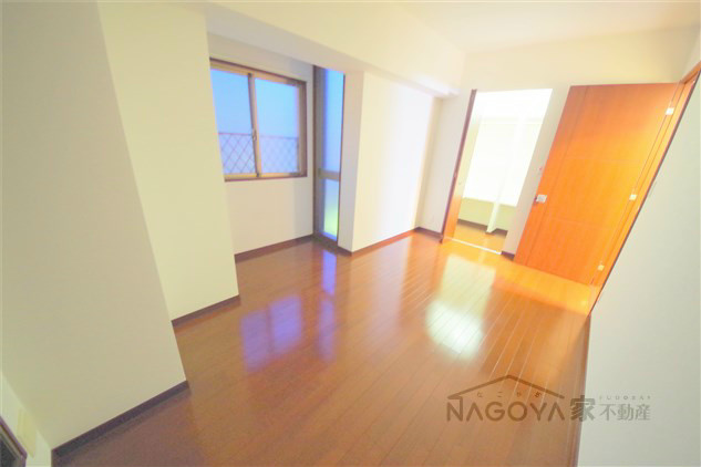 ラドーニ清水 ベッドルーム