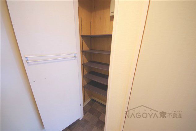 クラシタイヤー新栄 その他5