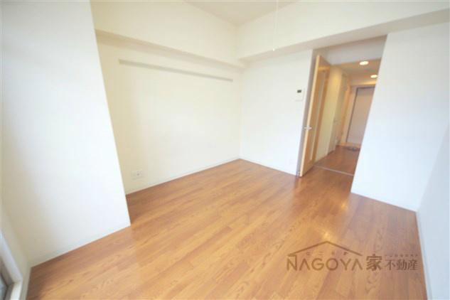 クラシタイヤー新栄 ベッドルーム