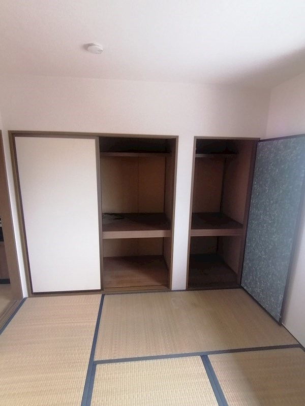 ジュネス・ドヌール 収納