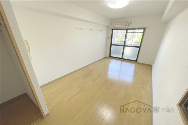 アスティ千種 リビング