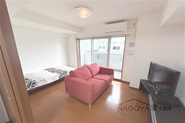 レジディア高岳 リビング