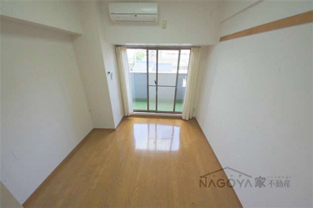 三恵ハイツ リビング