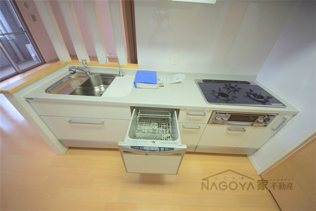 レジディア泉 キッチン