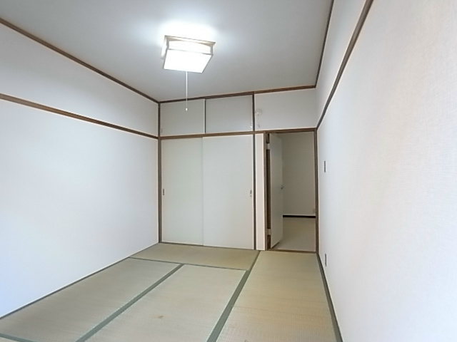 ラフィーヌ　吉野Ａ棟 その他8