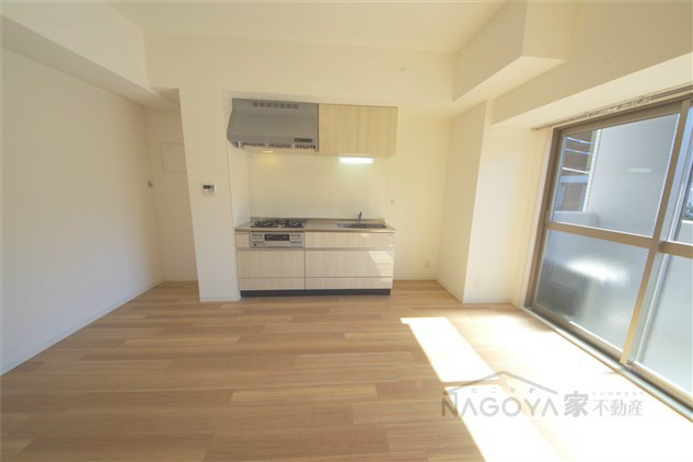 トンシェトア リビング