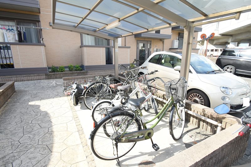 メルベーユ高井田 その他