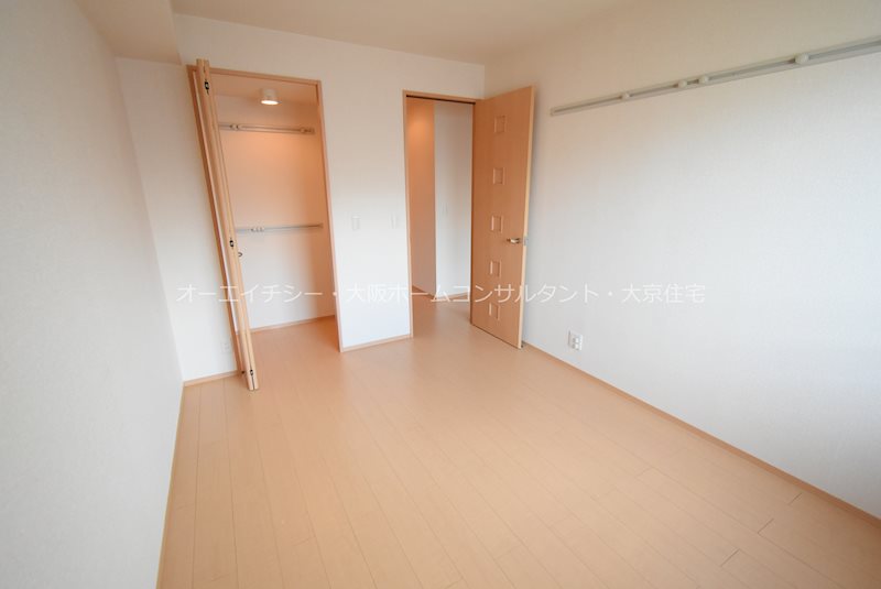 メルベーユ高井田 ベッドルーム