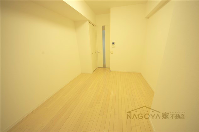 リヴシティ栄 ベッドルーム