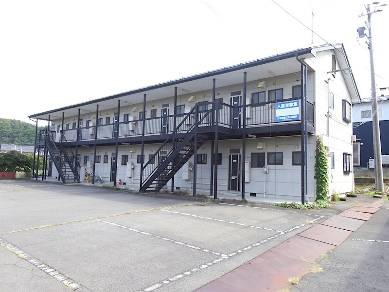 パルキタハラA棟 駐車場