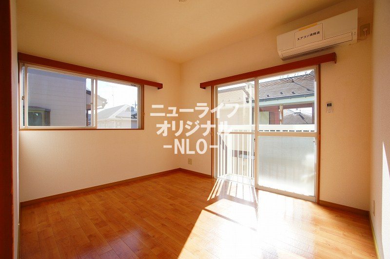 ロイアルヒルズパレス ベッドルーム