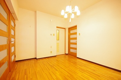 シャトレ津田新町 リビング