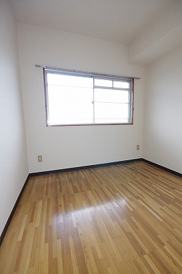 シャトレ津田新町 ベッドルーム