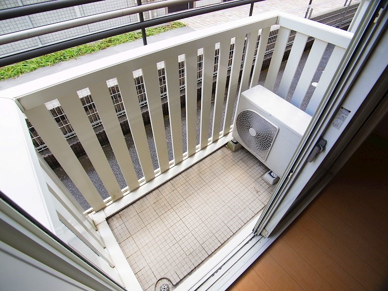 ニューオークス ベランダ