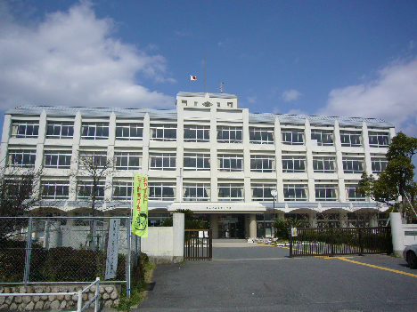 イーストピース守山 小学校