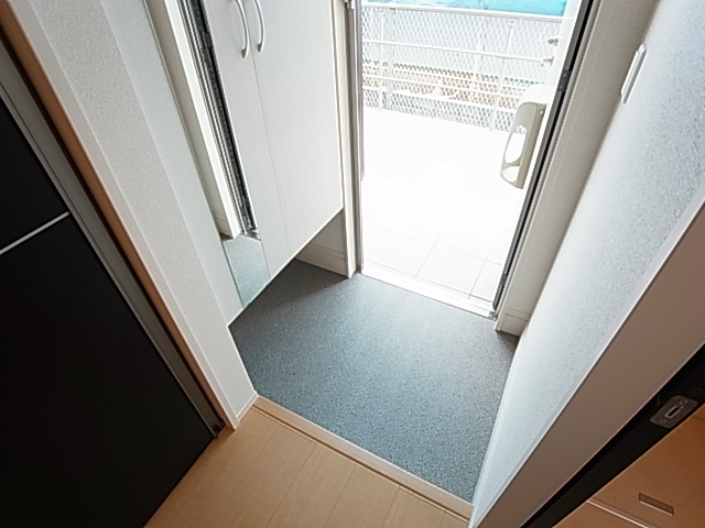 ドエル 玄関