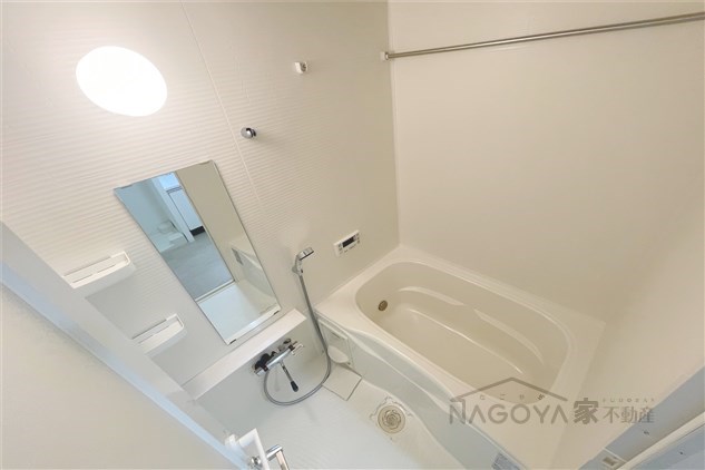 CORNES HOUSE NAGOYA 風呂画像