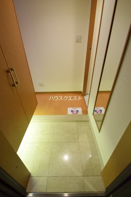 リーガル京都御所東 玄関