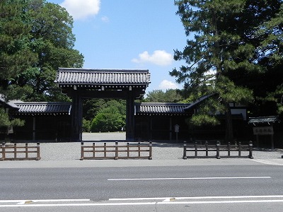 リーガル京都御所東 公園