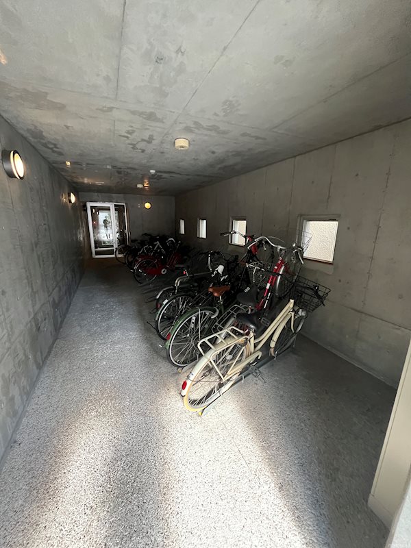 optima御所西藪之内町 エントランス