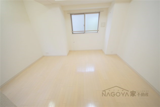 エステムプラザ名古屋栄プレミアム ベッドルーム