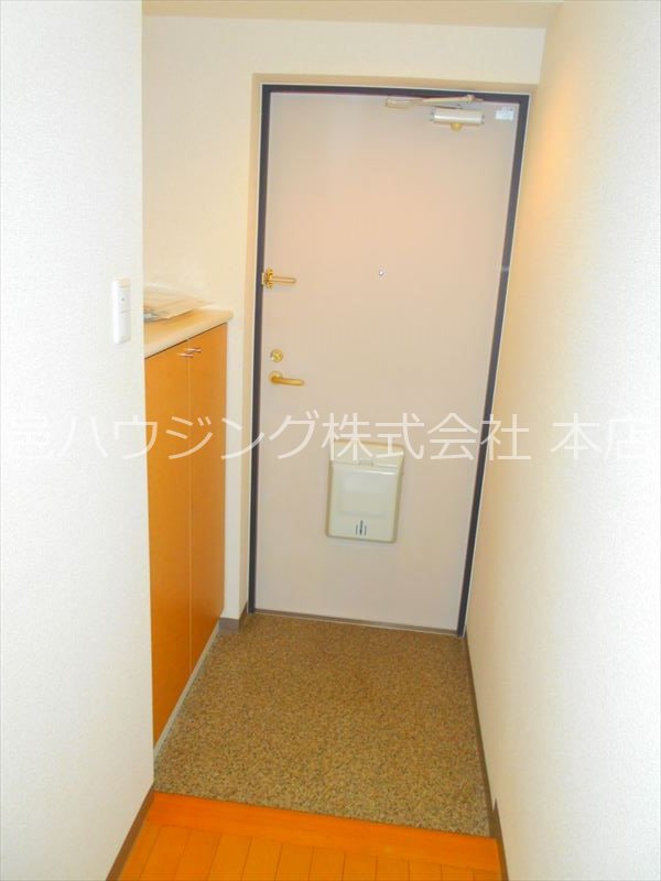 ファミーユ豊玉Ⅱ 玄関