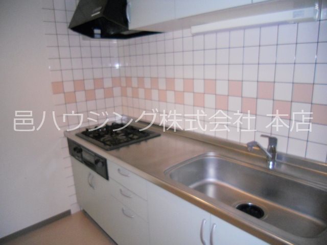 ファミーユ豊玉Ⅱ キッチン