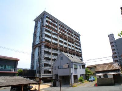 ニューリバー九工大駅前 304号室 外観