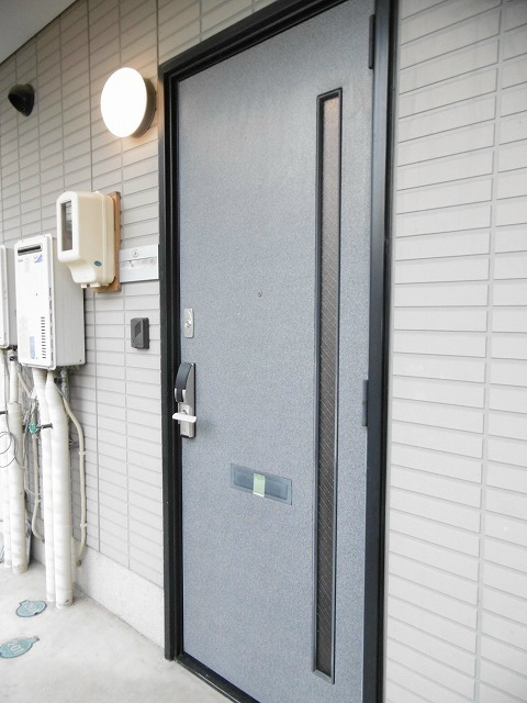 アプリコット三輪 玄関