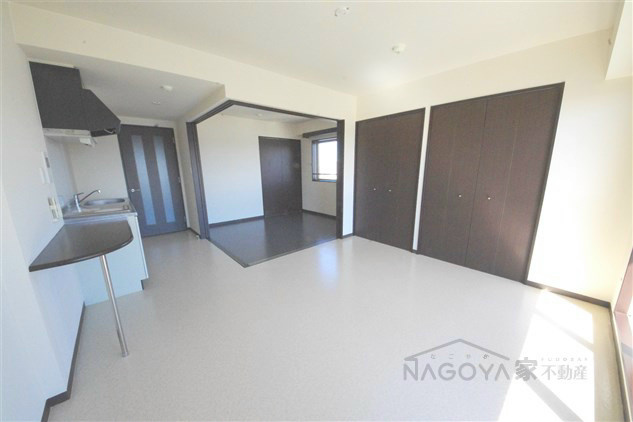 プレステージ新栄 リビング