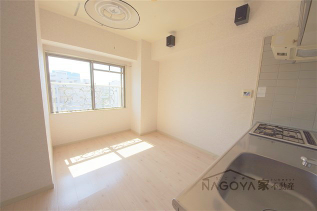 パルナス栄 リビング