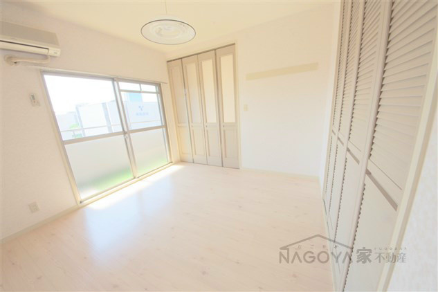 パルナス栄 ベッドルーム