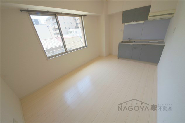 ドムス東栄 リビング