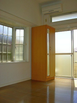 ネクサス湯川新町 リビング