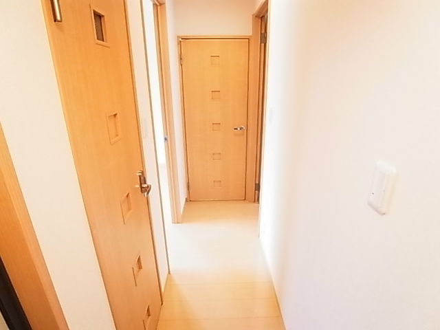 ウィルモア新松戸Ａ棟 玄関