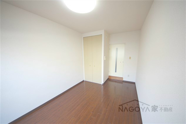 フレンズ西崎 ベッドルーム